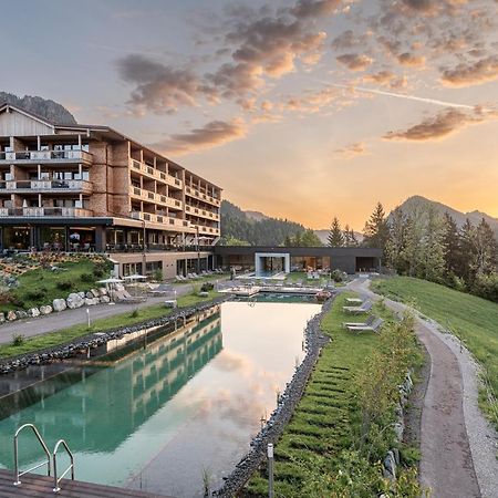 Ruhehotel & Naturresort Rehbach - Adults Only Schattwald Exterior foto